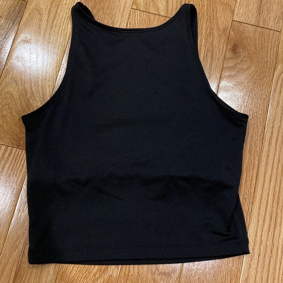 Vanderbilt Cropped Built-in Bra Top in Black/Pale Yellow Gold, Size XS - Picture 6 of 7